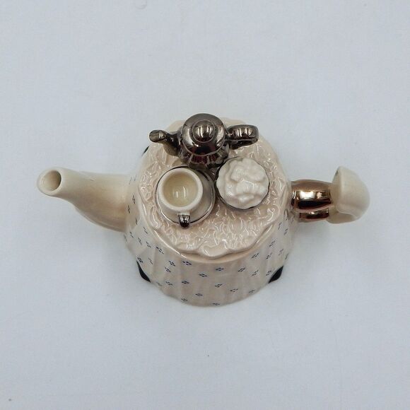 Cardew Design Victorian Tea Time 4 Inch Porcelain Teapot Made in England - Picture 5 of 12